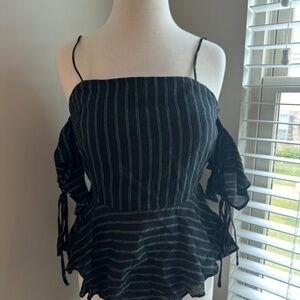 Naked Zebra/Small/Black striped top